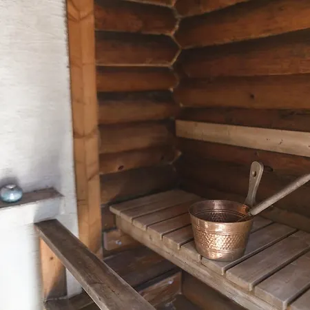 Farm stay Taattisten Tila Merimasku