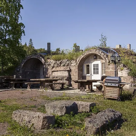 Farm stay Taattisten Tila Merimasku