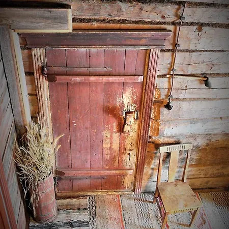Farm stay Taattisten Tila *