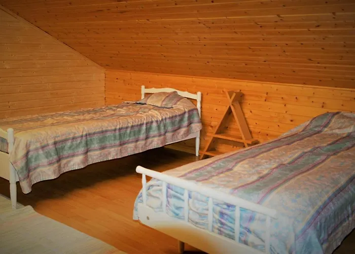 Maatilamajoitukset Taattisten Tila Merimasku