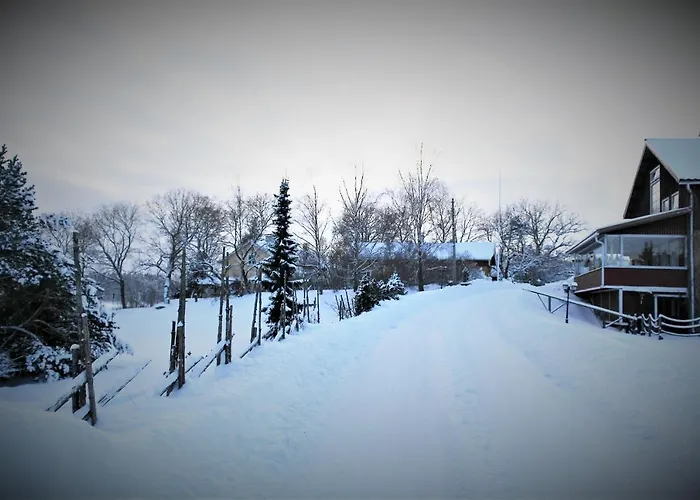 Maatilamajoitukset Taattisten Tila Merimasku